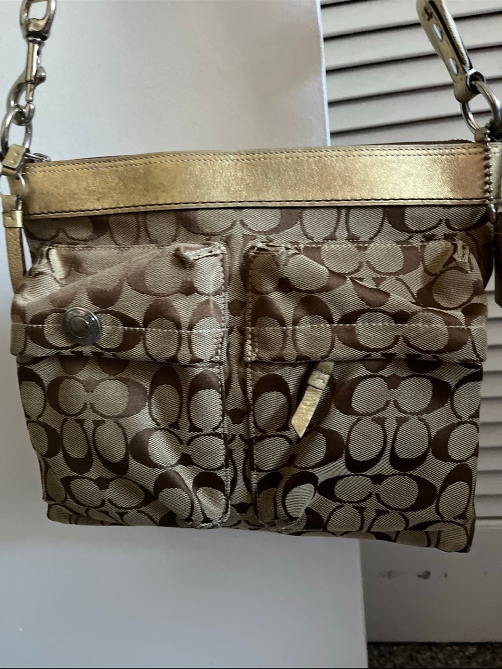 Coach Brown & Gold Signature Jacquard Shoulder Bag - Picture 4 of 6